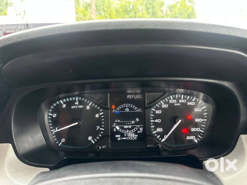 Tata Punch Accomplished, 2023, Petrol