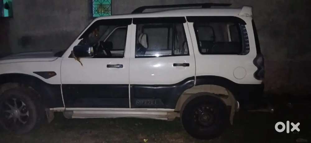 Mahindra Be 6 Fe 2016 Diesel 142000 Km Driven