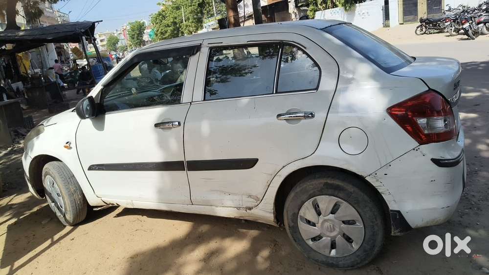 Maruti Dzire 2017 Cng