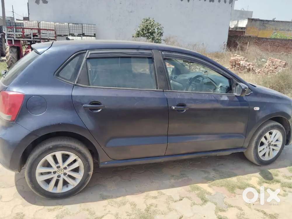 Volkswagen Polo 2013 Petrol 76000 Km Driven
