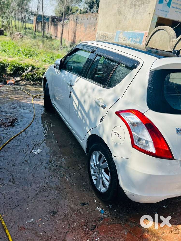 Swift Zix 2013 Top Model Gadi Ok H 5 Compny Ke Wheel H Koi Dikkt Nhi H