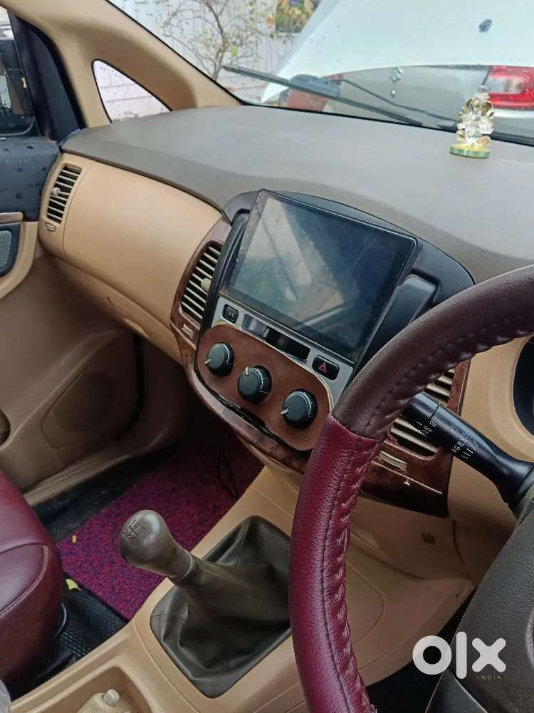 Toyota Innova 2012 Diesel 7 Str