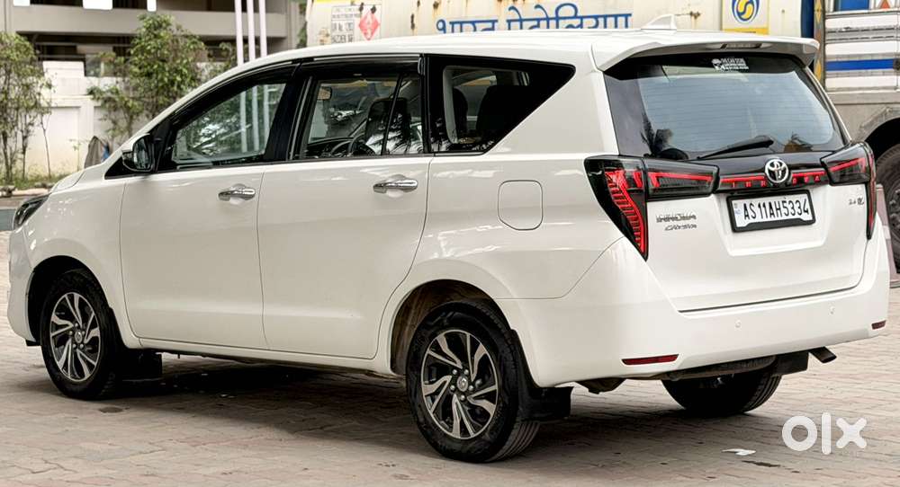 Toyota Innova Crysta 2.4 V 7 Str, 2019, Diesel