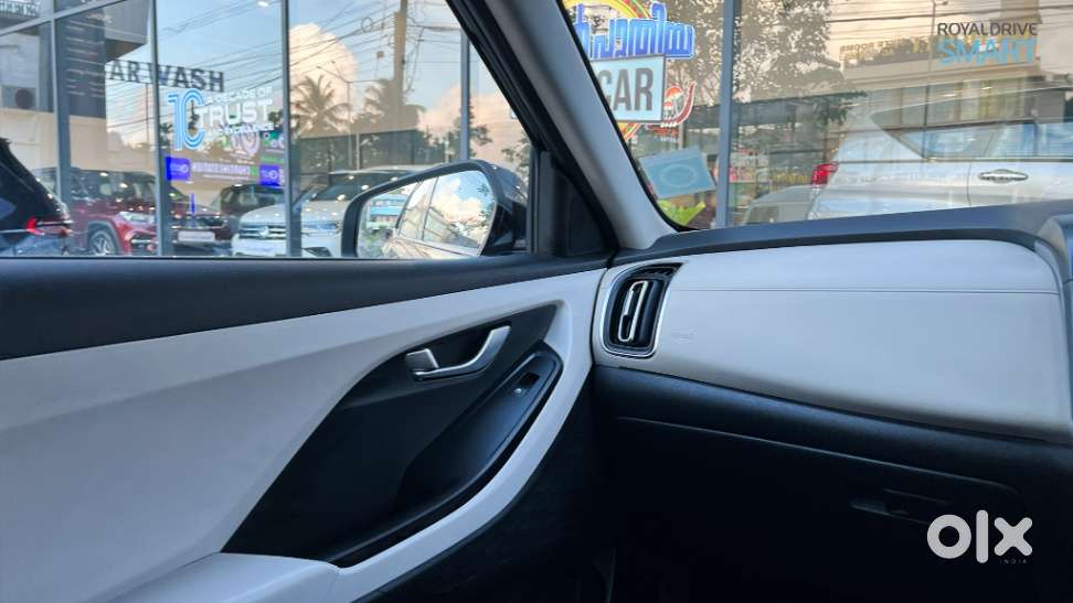 Hyundai Creta, 2023, Petrol