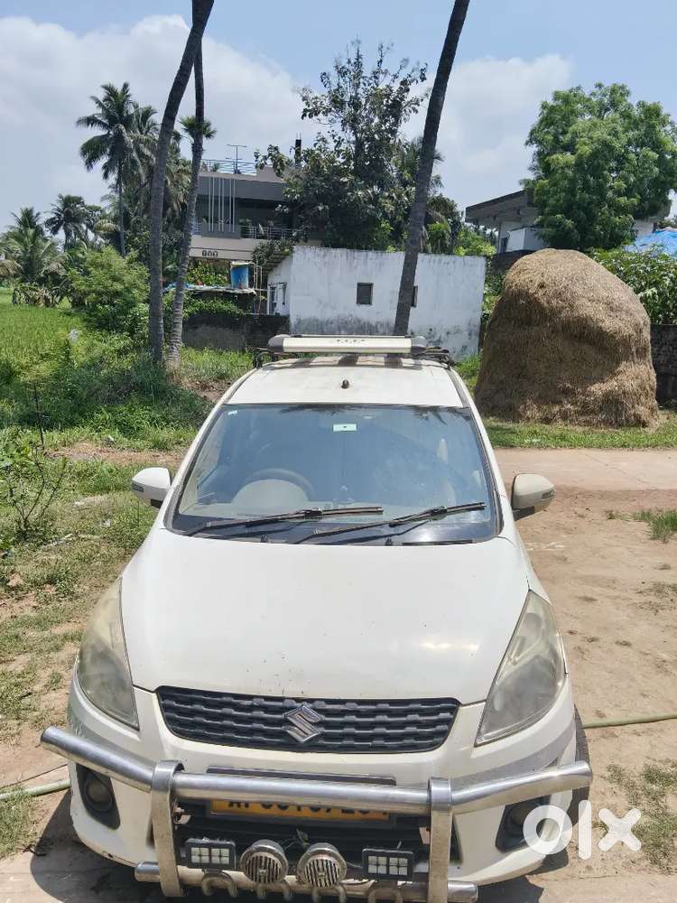 Maruti Suzuki Ertiga 2014 Diesel 200000 Km Driven