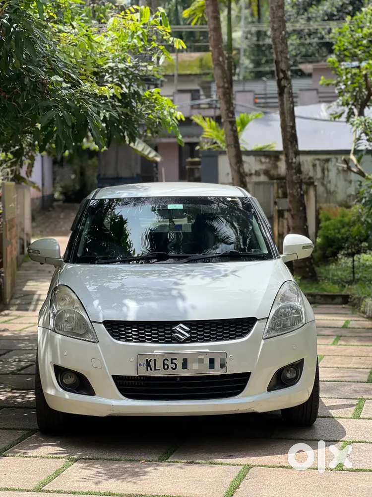Maruti Suzuki Swift 2012