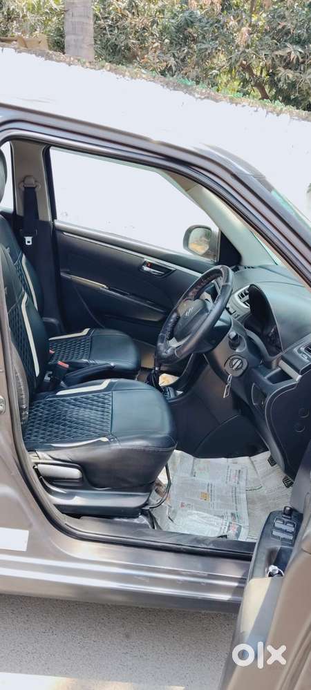 Maruti Suzuki Swift Vxi + Manual, 2017, Petrol