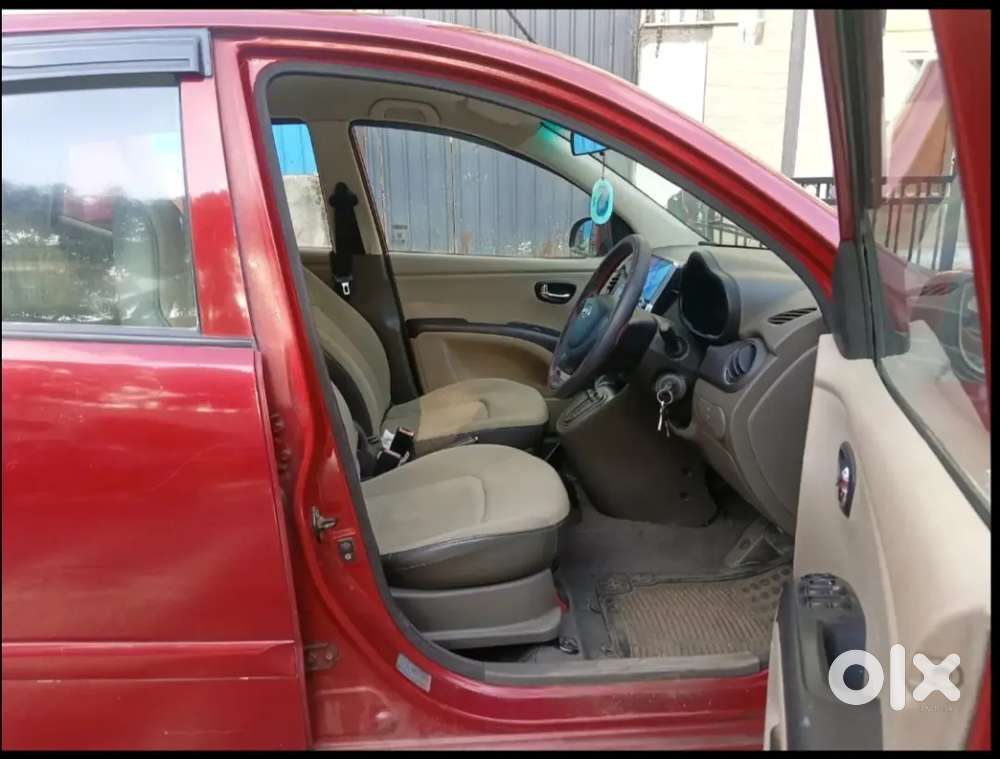 Hyundai I10 2012 Automatic Sportz Petrol 1.2