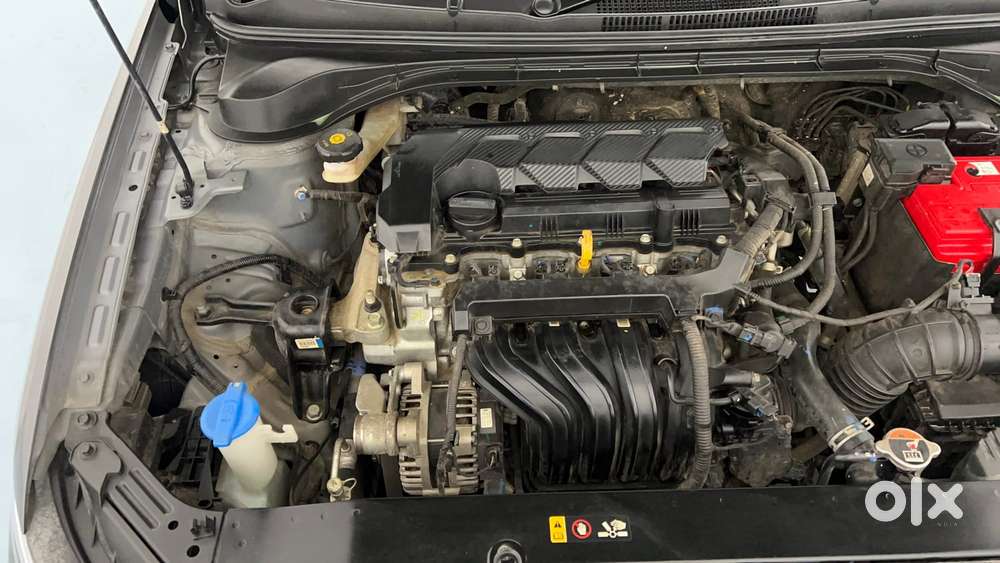 Hyundai Verna 1.5 Sx (o) Petrol Mt, 2023, Petrol
