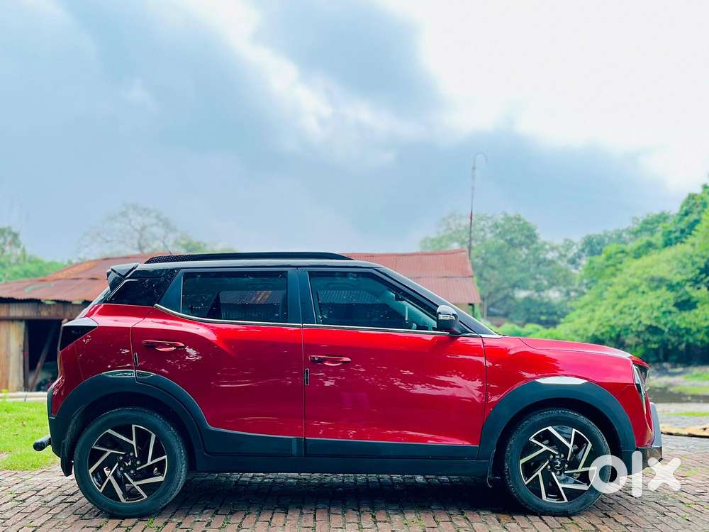 Mahindra Xuv 3xo, 2025, Petrol