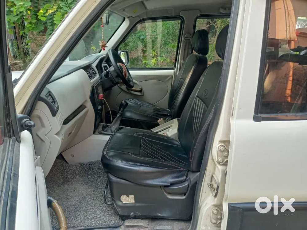 Mahindra Scorpio Diesel S2 2016