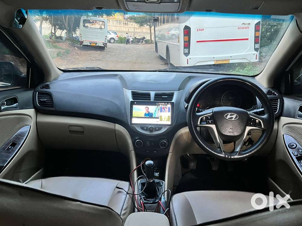 Hyundai Verna Fluidic 2012