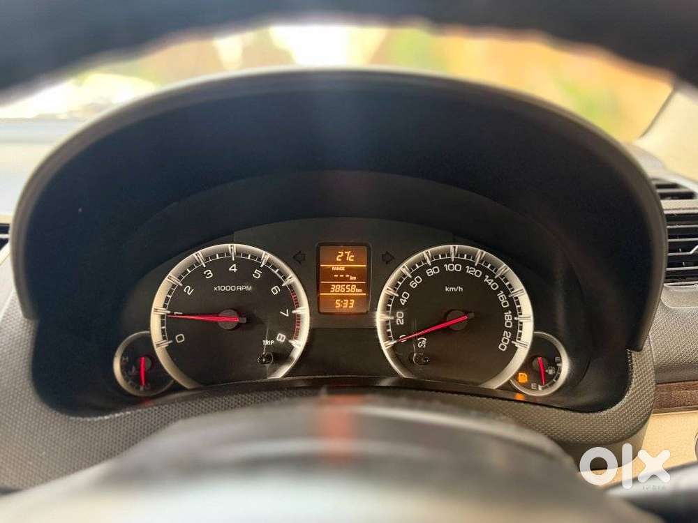 Maruti Suzuki Dzire 1.2 Zxi, 2016, Petrol