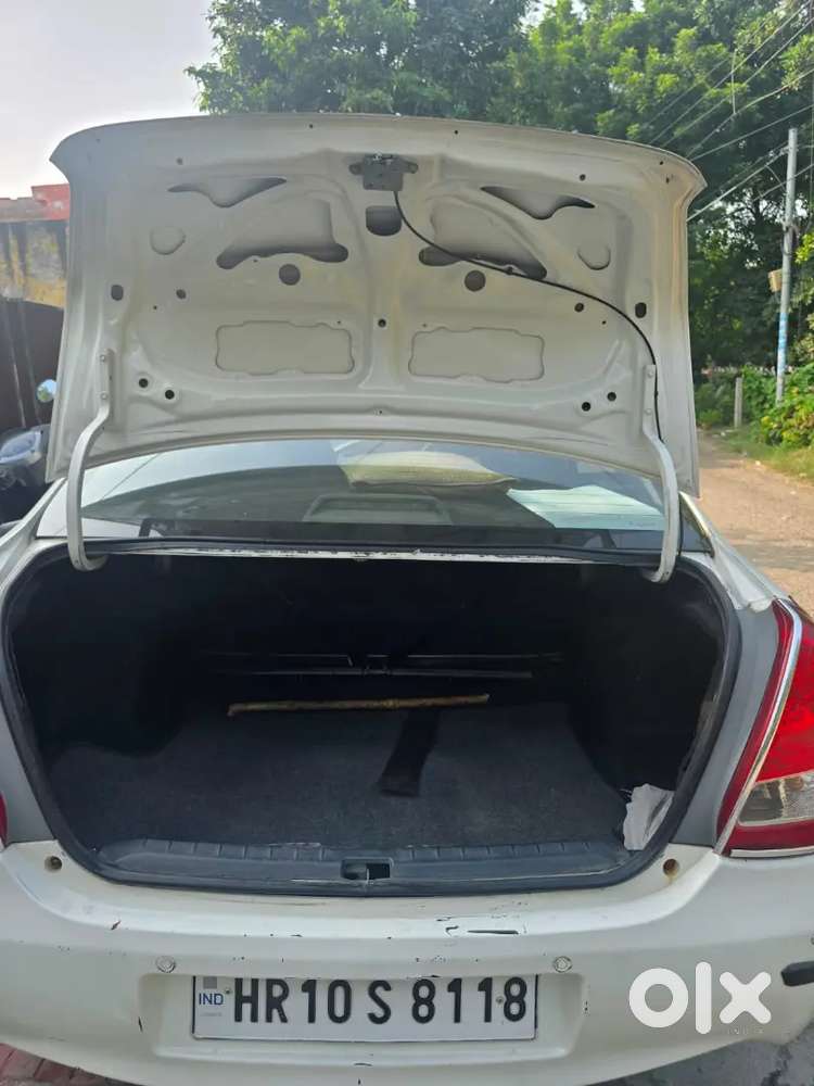 Toyota Etios [2012] Petrol