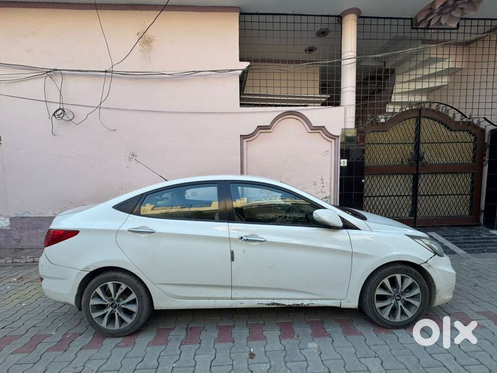 Hyundai Fluidic Verna 2013