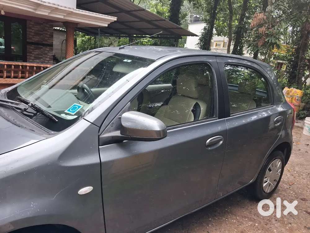 Toyota Etios Liva G 2014 Petrol