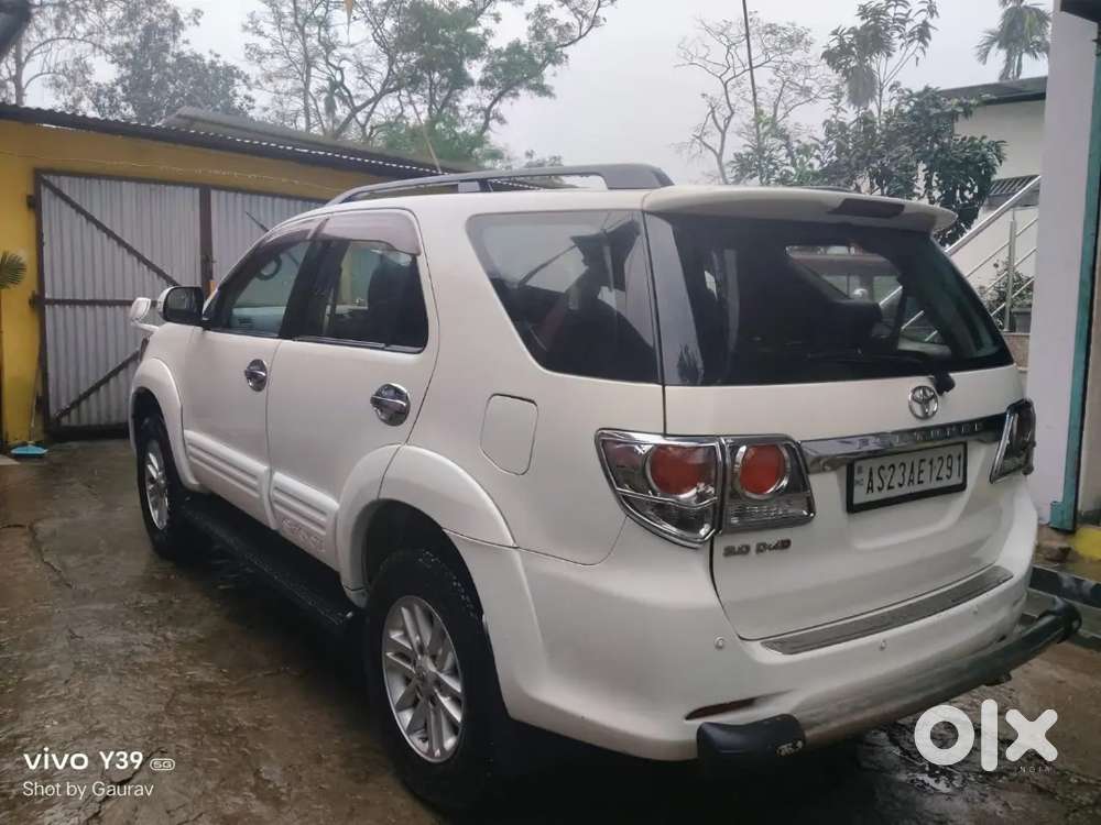 Toyota Fortuner 2015 Diesel Well Maintained