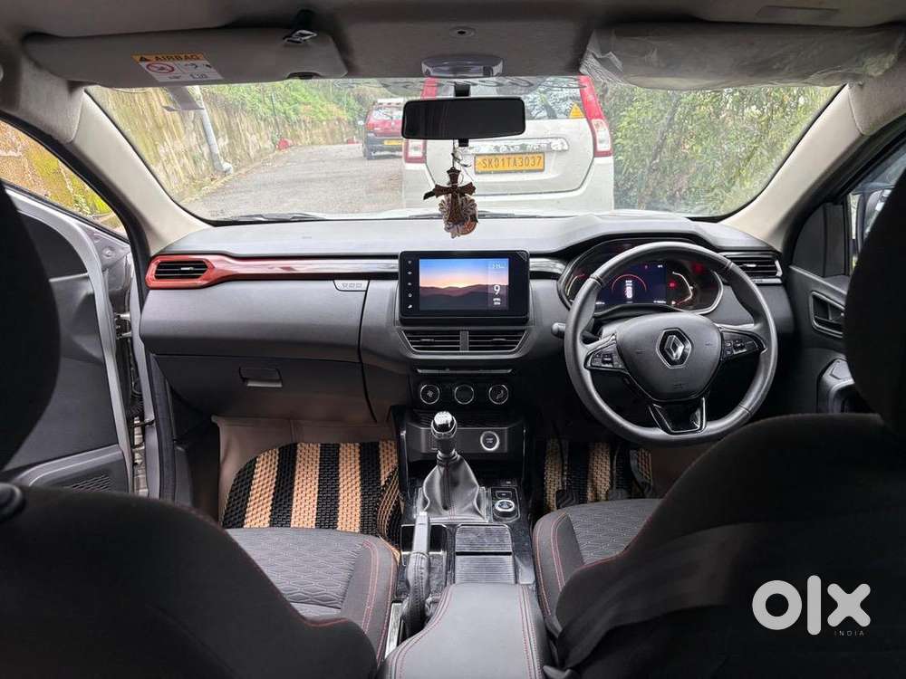 Renault Kiger 2022 (slightly Negotiable) Moonlight Silver