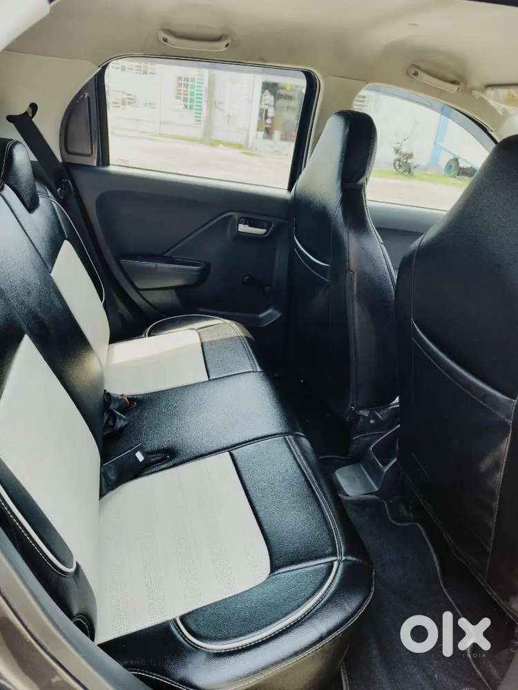 Maruti Alto K10 2024
Top End Modal 
9275.km Only 
(6) Airbags