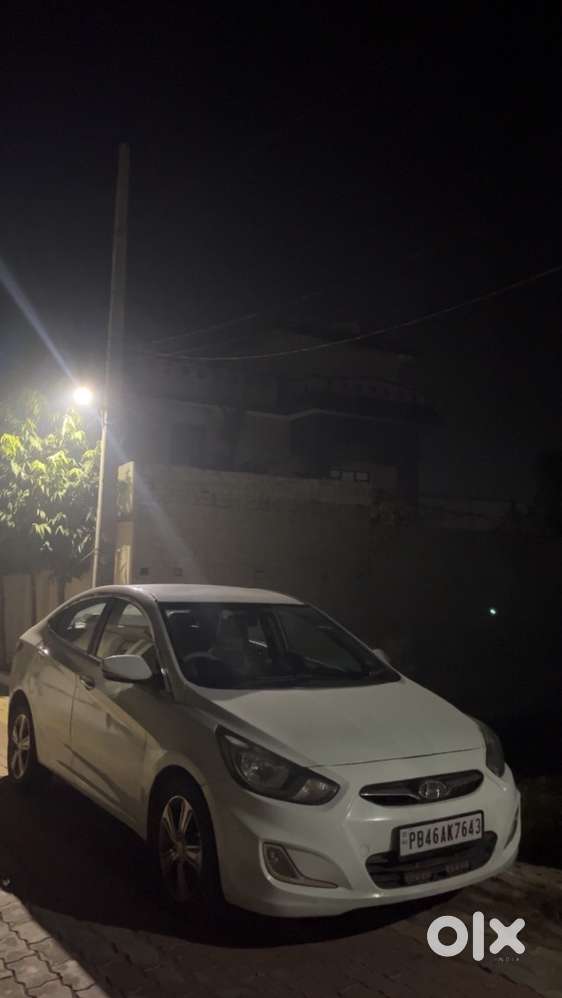 Well Maintained A1 Condition Selling Due To Having New Car