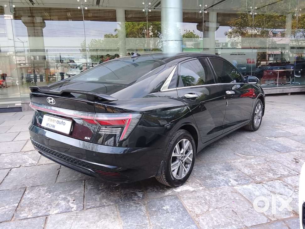 Hyundai Verna 1.5 Sx (o) Ivt, 2025, Petrol