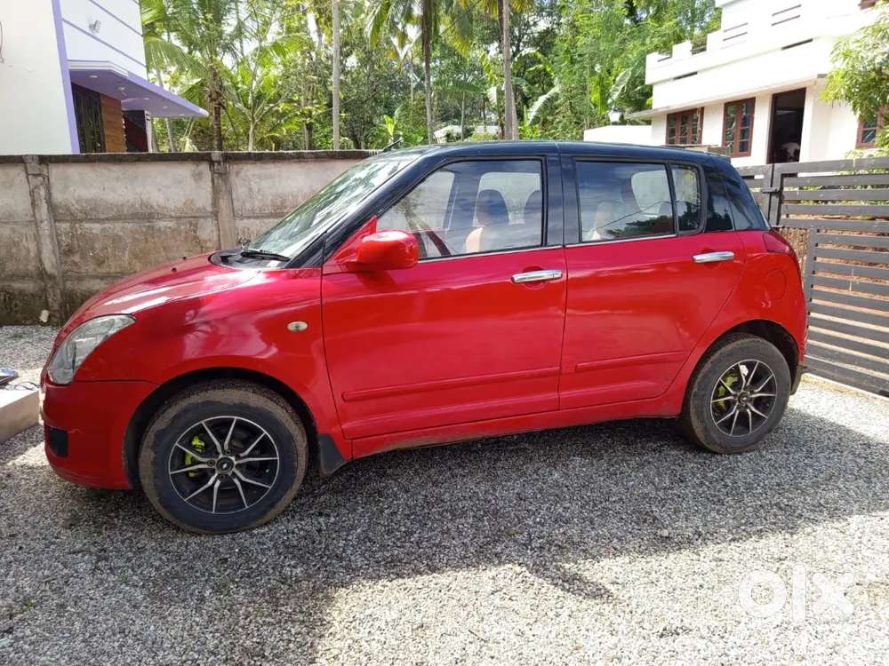 Maruti Suzuki Swift 2007 Diesel 80000 Km Driven
