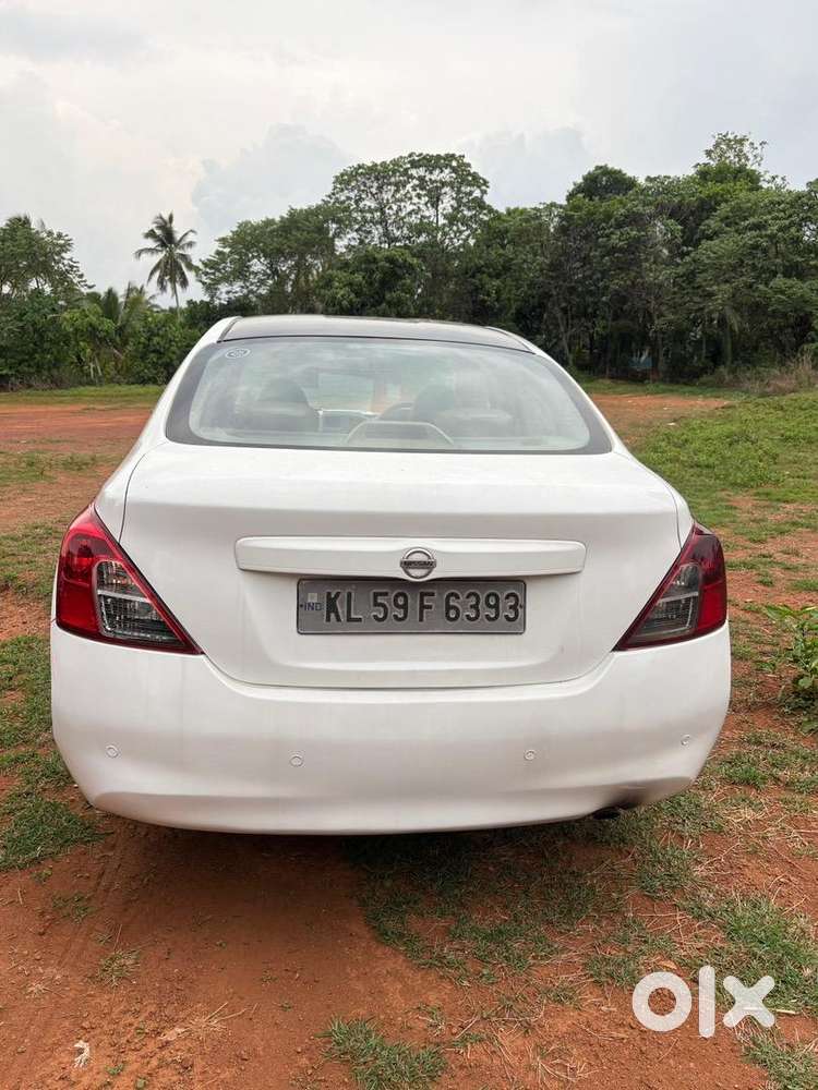 Nissan Sunny 2012 Diesel Well Maintained