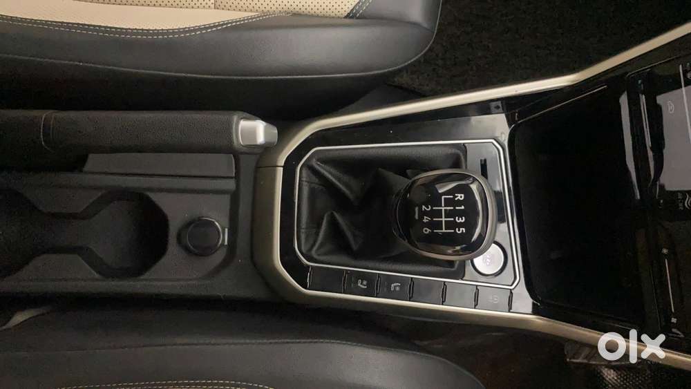 Volkswagen Virtus 1.0 Topline Tsi, 2022, Petrol