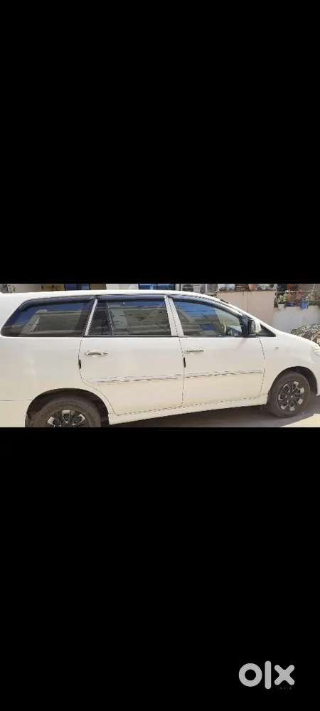 Toyota Innova 2012 Diesel 190000 Km Driven