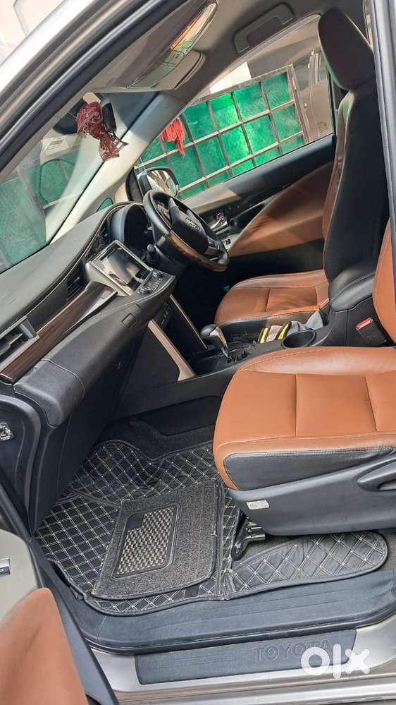 Toyota Innova Crysta Touring Sport 2.7 At, 2016, Petrol