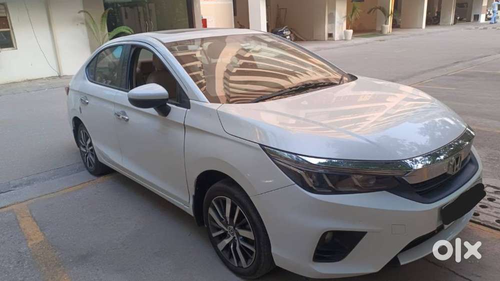 Honda City 5th Genvx Cvt I-vtec 2022 Sunroof Model