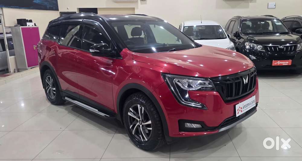Mahindra Xuv700 2.0 Ax 5 Petrol Mt 7 Str, 2022, Petrol