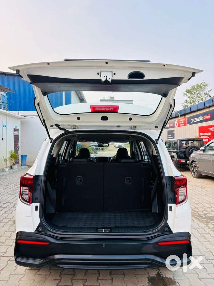 Kia Carens 1.4 Premium 7 Str, 2022, Petrol