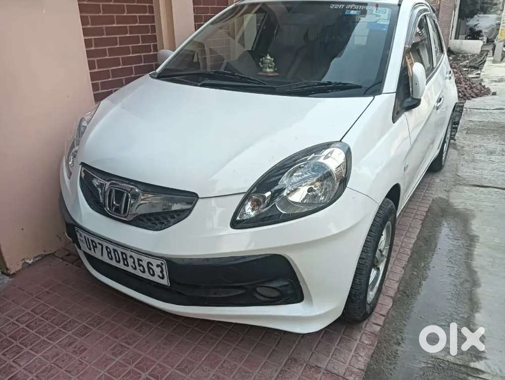Honda Brio Mt Petrol 2014