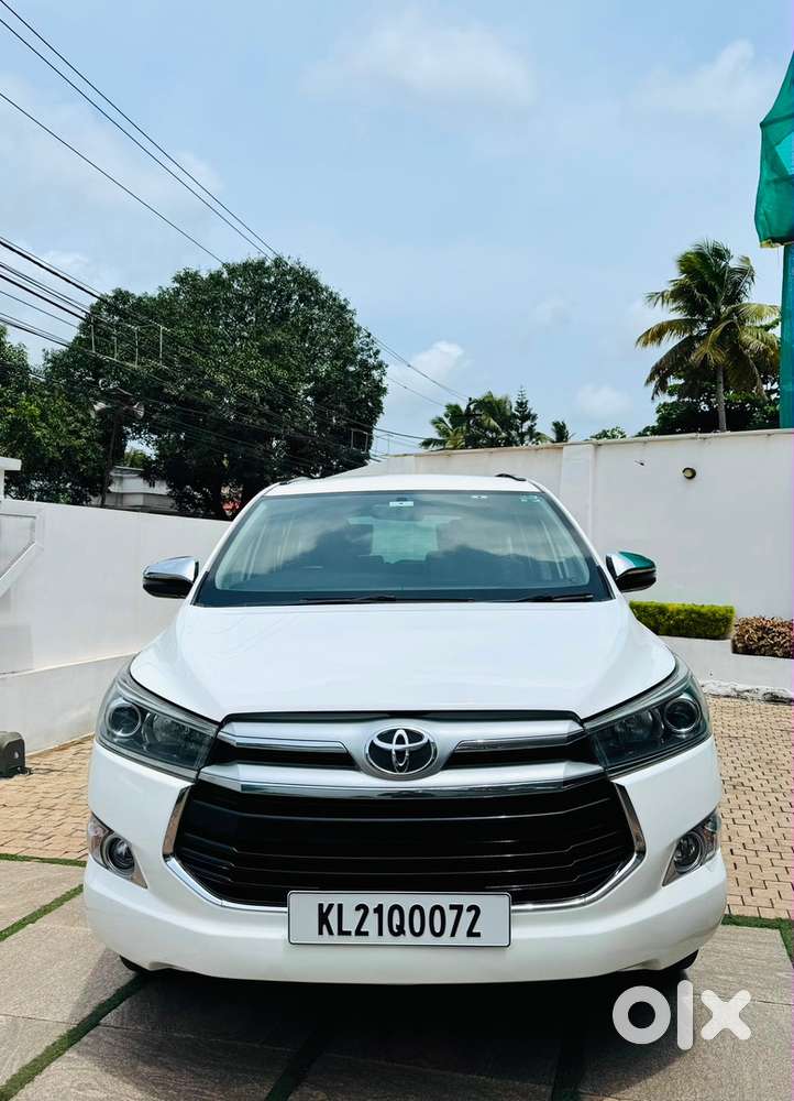 Toyota Innova Crysta 2017 Diesel Orginal Kerala Reg