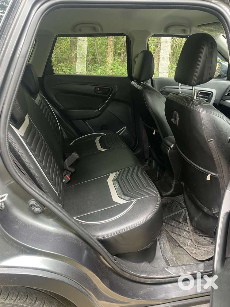 Maruti Suzuki Brezza 1.5 Vxi Smart Hybrid, 2020, Petrol