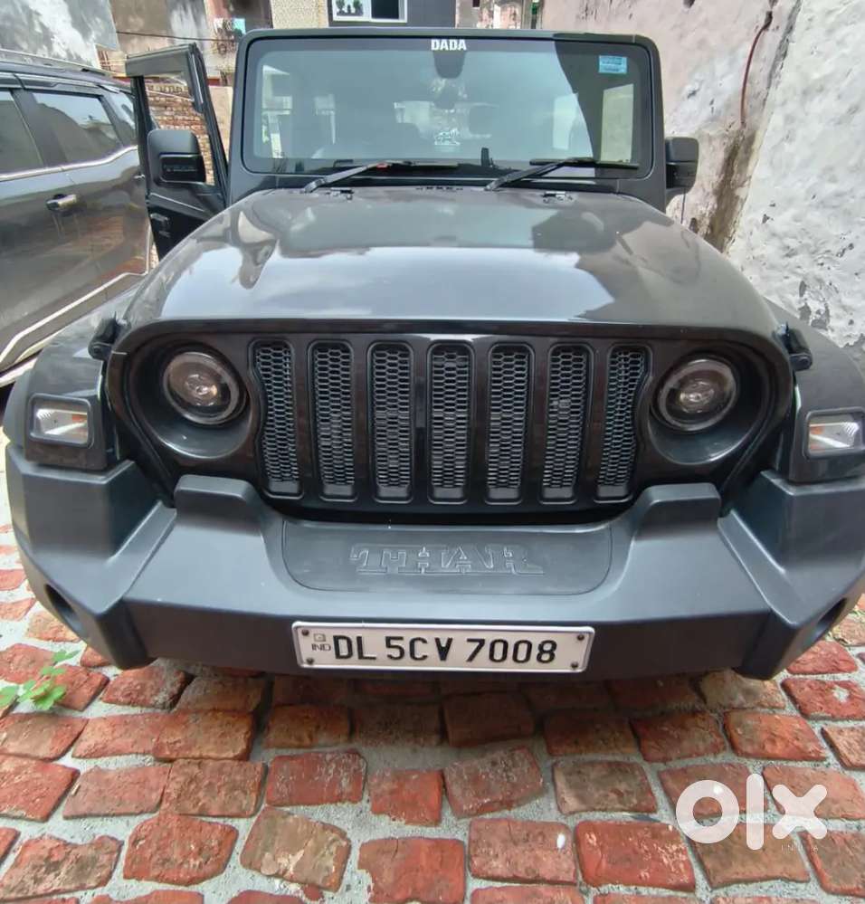 Mahindra Thar Petrol 2023