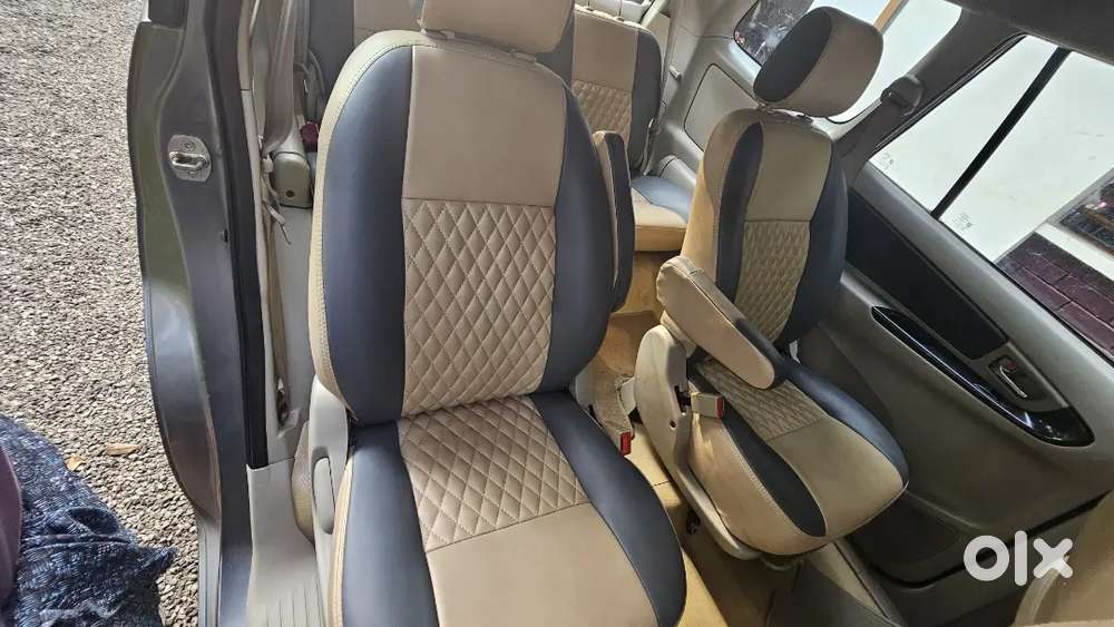 Toyota Innova 2014 Diesel Well Maintained.