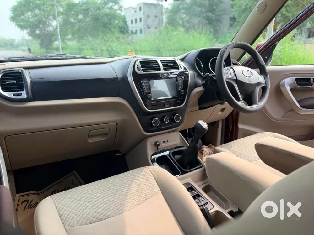 Mahindra Tuv 300 T10, 2019, Diesel