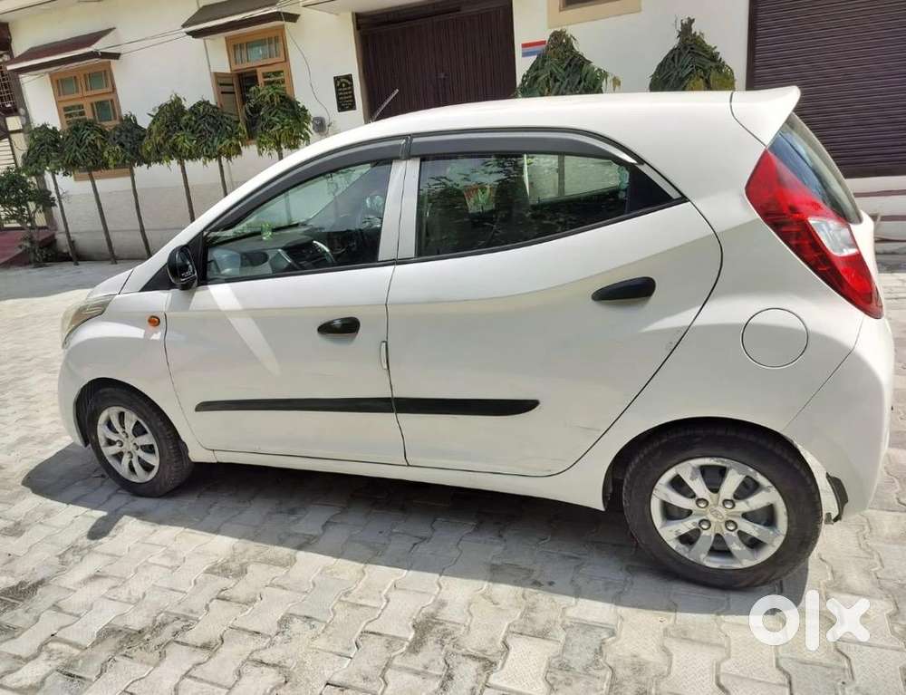 Hyundai Eon 2013 Petrol Well Maintained