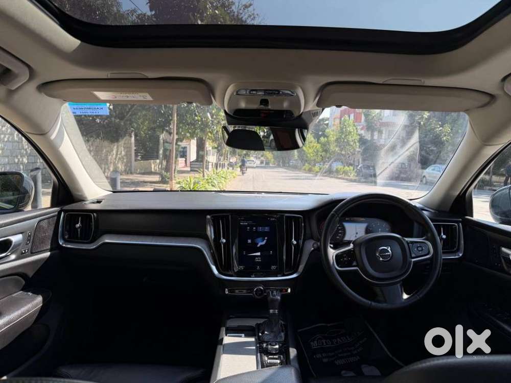 Volvo S60 T4 Inscription, 2021, Petrol