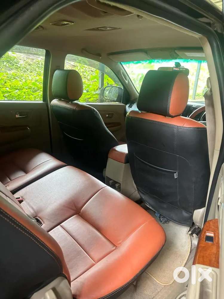 Toyota Fortuner 3.0 2010