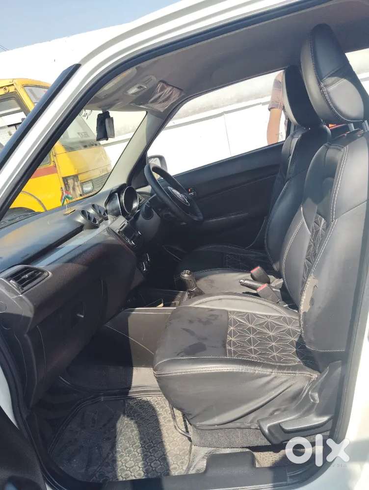 Maruti Suzuki Swift 2021 Petrol 32000 Km Driven