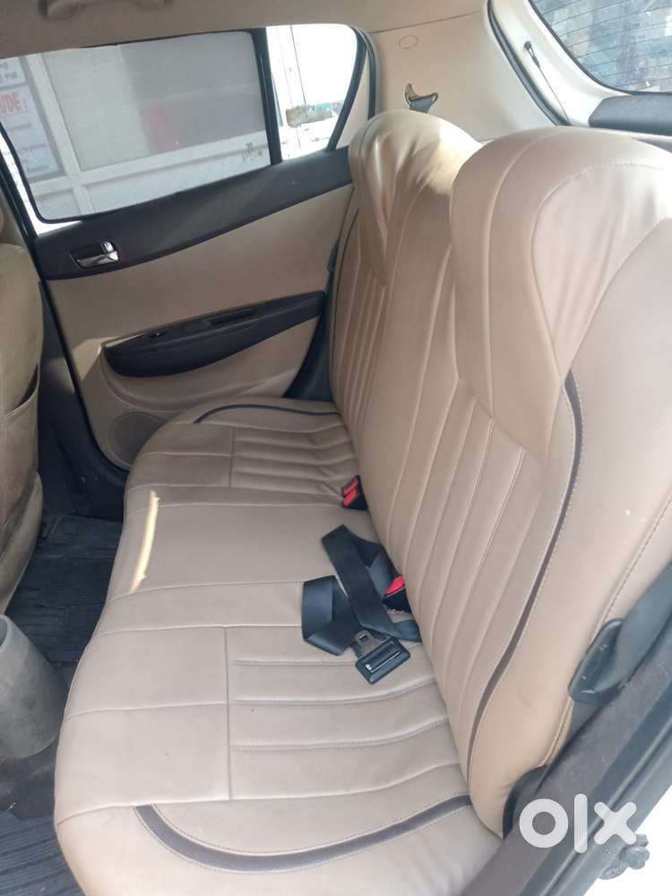 Hyundai I20 Magna 2011 Petrol