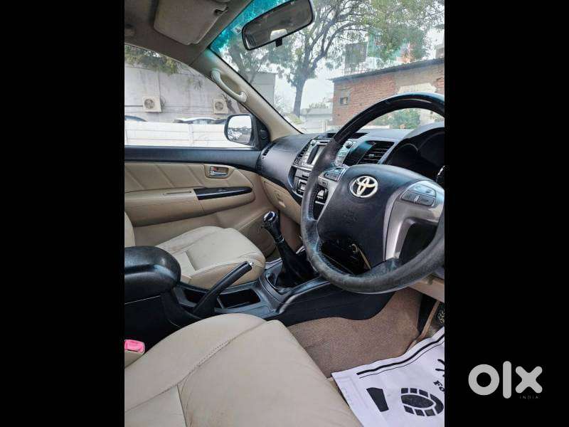 Toyota Fortuner 3.0 4x2 Mt, 2015, Diesel