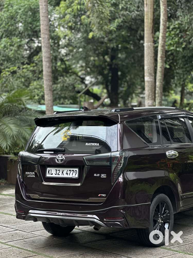 Toyota Innova Crysta Zx 2.4 Diesel 7 Seater, 2016, Diesel