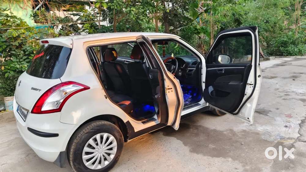 Maruti Suzuki Swift 2015 Diesel 115600 Km Driven