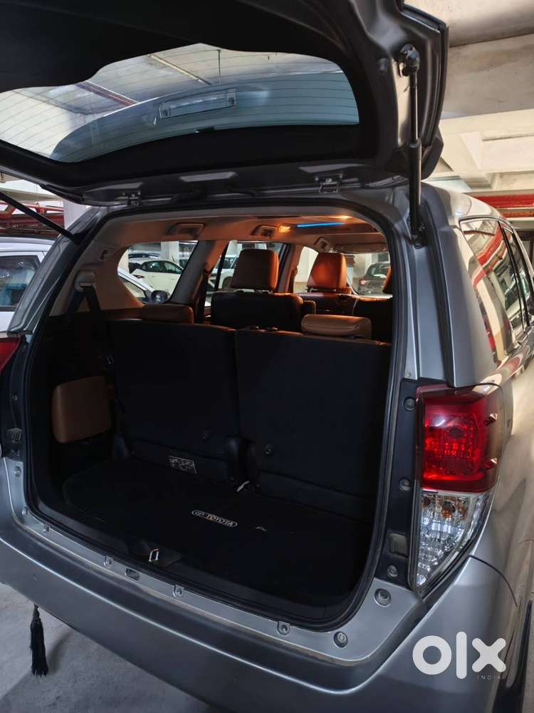 Toyota Crysta On Sell