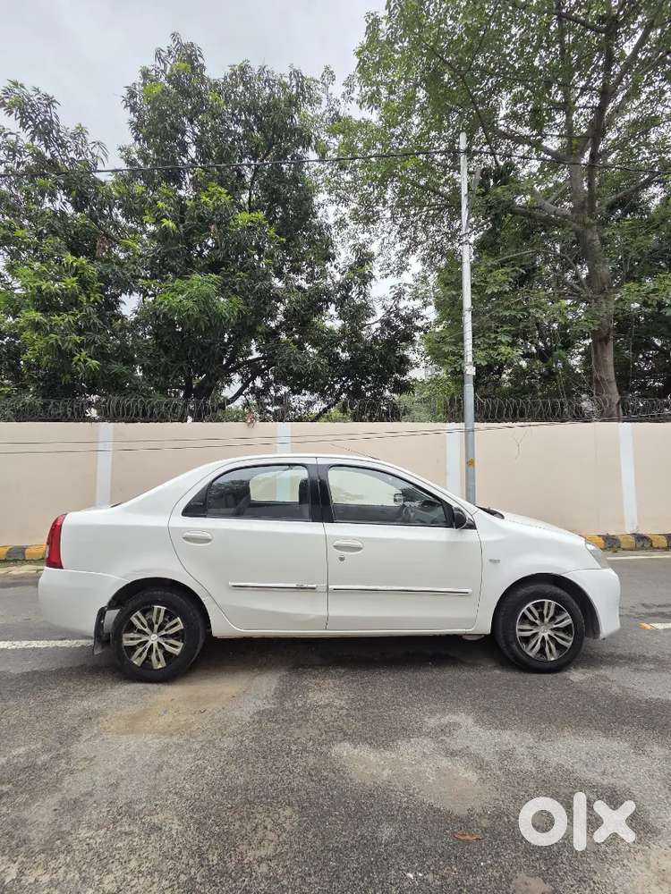 Toyota Etios Diesel 2013 65000km Driven