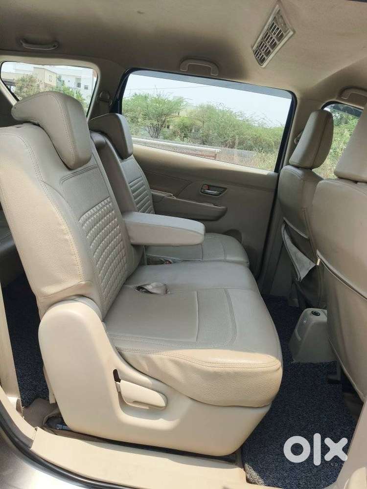 Maruti Suzuki Ertiga 1.5 Vxi, 2024, Petrol